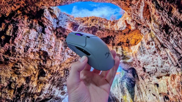 The latest wireless gaming mouse to grace my desk is so good it's boring