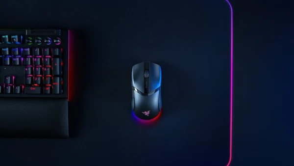 Razer's Cobra HyperSpeed Gaming Mouse, 62 grams, RGB, and a fast 26K Optical Sensor