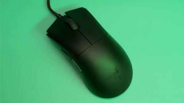 Razer DeathAdder V3 review - lightweight ergonomic simplicity
