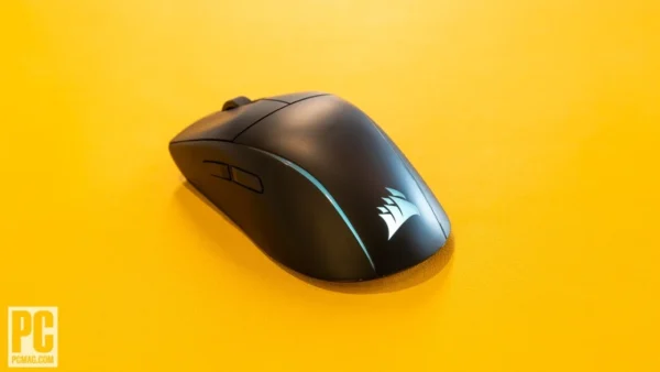 Corsair M75 Wireless Lightweight RGB Gaming Mouse Review