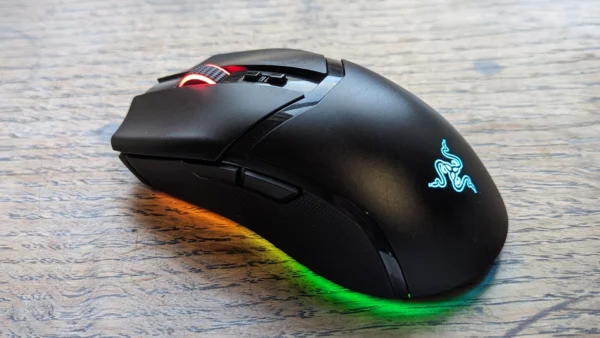 Razer Cobra Pro review - compelling all-round clicker