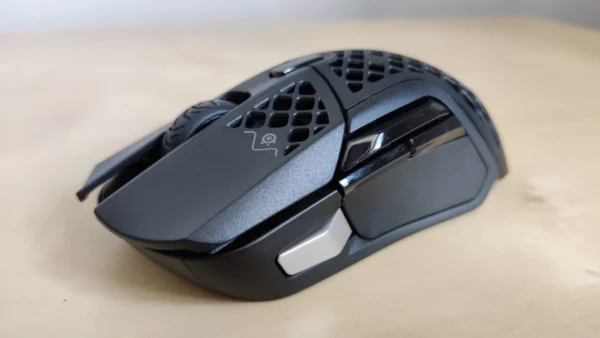 SteelSeries Aerox 5 Wireless