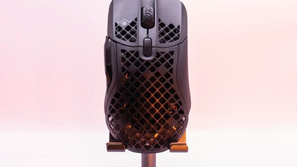 SteelSeries Aerox 5 Wireless review: Can a mouse do too much?