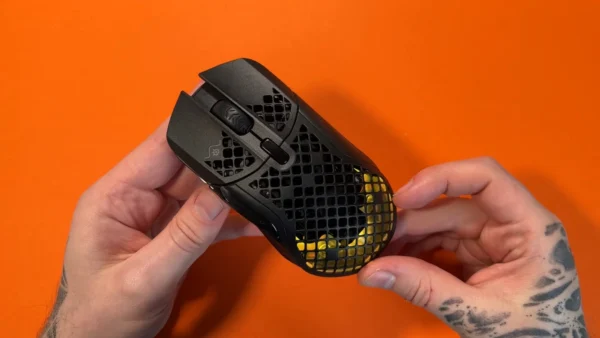 SteelSeries Aerox 5 Wireless Mouse Review | DiamondLobby