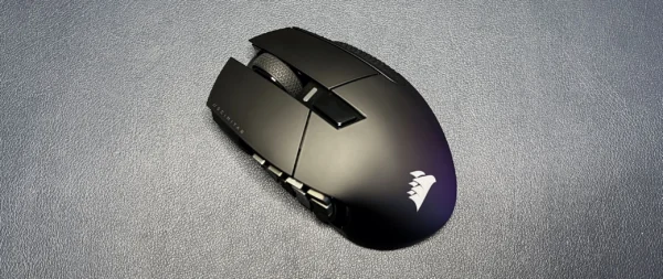 Corsair Scimitar Elite Wireless Review: Big and Packed Full of Buttons