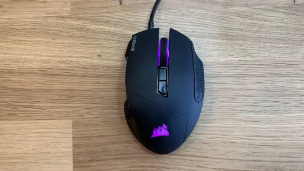 Corsair Scimitar RGB Elite Gaming Mouse Review
