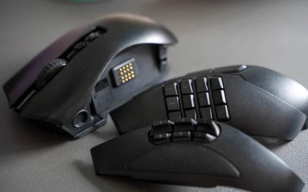 Razer Naga V2 Pro review: Versatile performance - Can Buy or Not