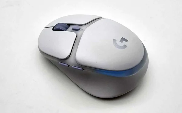 Logitech G705 review: The perfect mouse for small hands