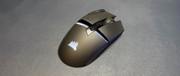 Corsair Darkstar Review: Why are all these buttons wrong?