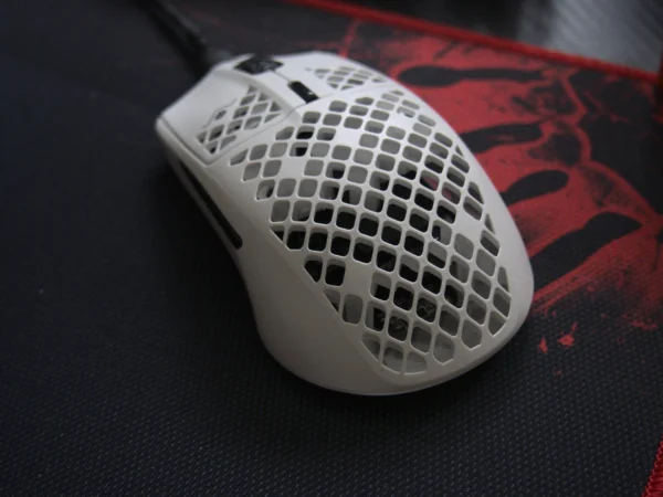 SteelSeries 2022 Aerox 3 wireless mouse review: Capable, comfortable, costly