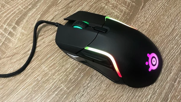 Steelseries Rival 5 review: a colourful RGB mouse for fast-paced gaming