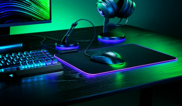 Razer Cobra Mouse Review - Wired Lightning Rod