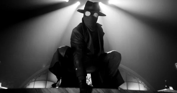 Review: 'Spider-Noir' remixes Spider-Man into a Humphrey Bogart-like superhero