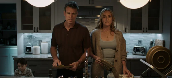 Review: Scott Foley Gets Emotional in It’s Not Like That — And It’s Not the Romance You Expect