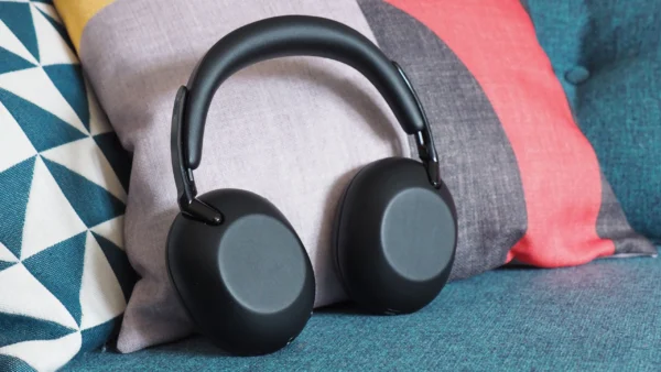 I used Sony's new 1000X headphones for a month – 3 things I like, 2 I don't