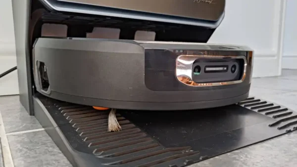 Robot stress test: Narwal’s $1,500 mop vs. my nightmare messes
