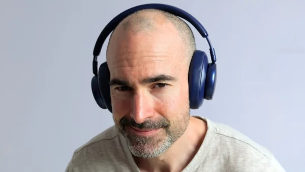 Premium Headphones, Less Than Half The Price! | JBL Live 780NC Review