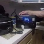 Pecron F1000 Portable Power Station with ZOUPW 300 W Solar Panel.