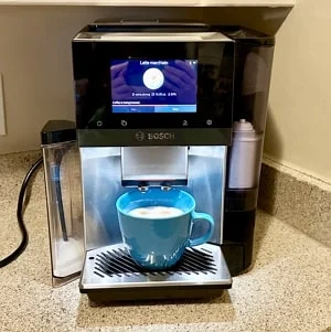 Bosch 800 Series Espresso Machine Review: Premium Price, Technology First, Coffee Quality Second - Coffeedant