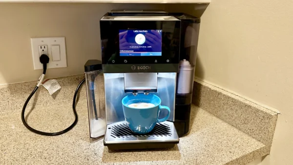 Bosch TQU60703 800 Series VeroCafe Espresso Machine review: a smart coffee maker that can do it all