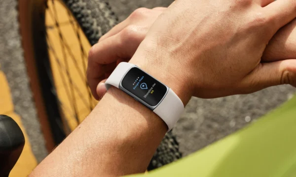 Fitbit Charge 6 review: the fitness tracker that gives my smartwatch a run for its money
