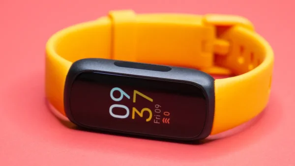 Fitbit Inspire 3 Review: A Tiny Fitness Tracker With Big Battery Life