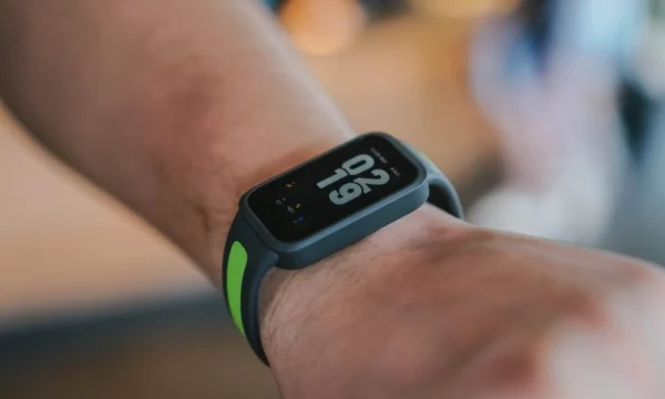 The Xiaomi Smart Band 9 Active gets beginners going
