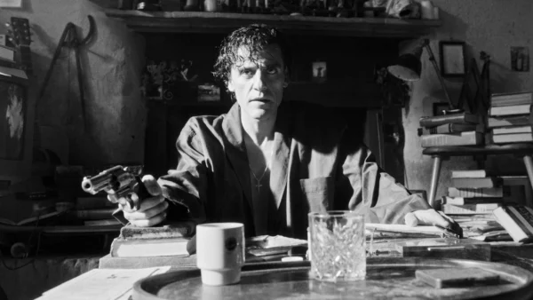 Review: Oscar Isaac and an All-Star Cast Lead In The Hand of Dante from Auteur Julian Schnabel | Third Coast Review