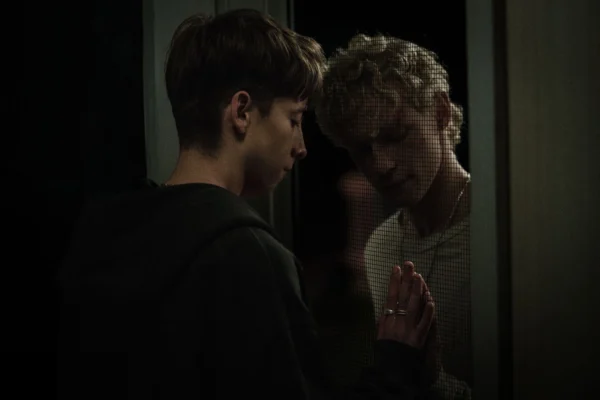 Leviticus Review: Accomplished Aussie Horror Feature Blends Paranoia and Love