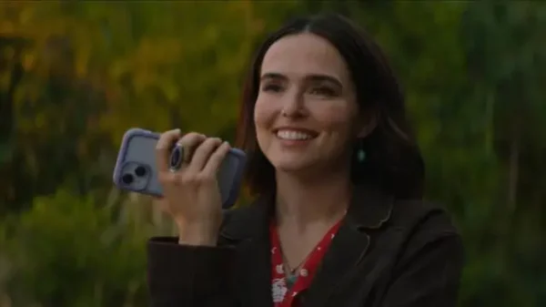 Netflixable? Break Out Your Hankies for Zoey and Two Nicks in “Voicemails for Isabelle”