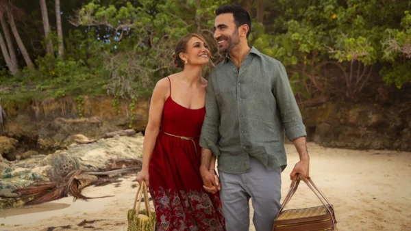 In 'Office Romance,' Brett Goldstein Proves a Worthy Match for Jennifer Lopez