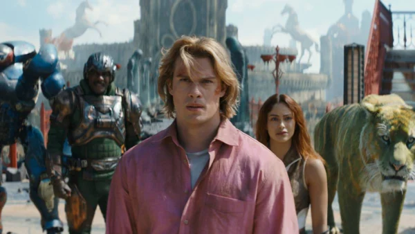 In Review: ‘Masters of the Universe,’ ‘Carolina Caroline’