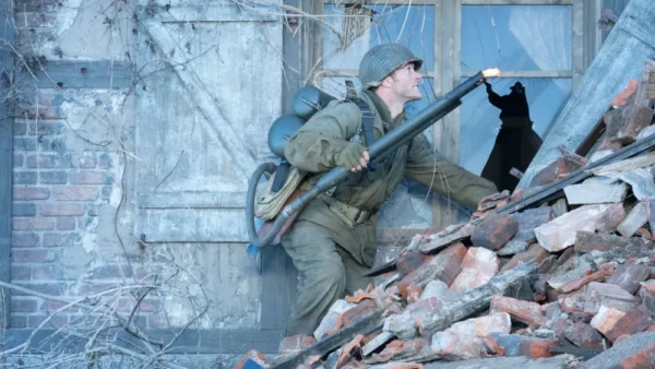 ‘Lucky Strike’ Review: Scott Eastwood Fights a One-Man Battle for Survival in Rod Davis Lurie’s World War II Thriller