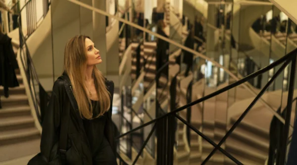 COUTURE – Review by Loren King – ALLIANCE OF WOMEN FILM JOURNALISTS