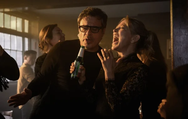 ‘Alice and Steve’ Is Messy — But It’s Also Too Fun to Stop Watching
