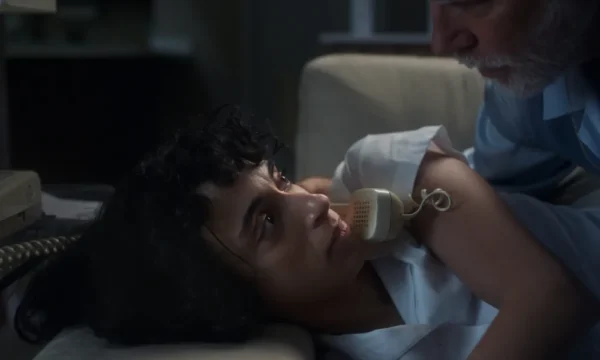 ‘Night Nurse’ Review: A Solid Psychological Thriller Fueled by Uneasy Intimacy