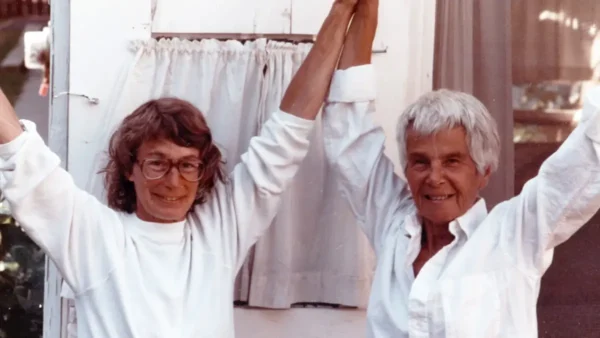 Review: Mary Oliver: Saved by the Beauty of the World