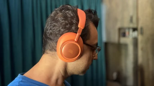 JBL Live 780NC review: JBL tunes up the Live series | 91mobiles.com
